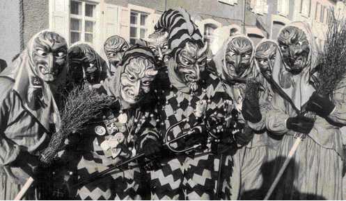 Die Hexen der Höllenzunft Kirchzarten, 1949
